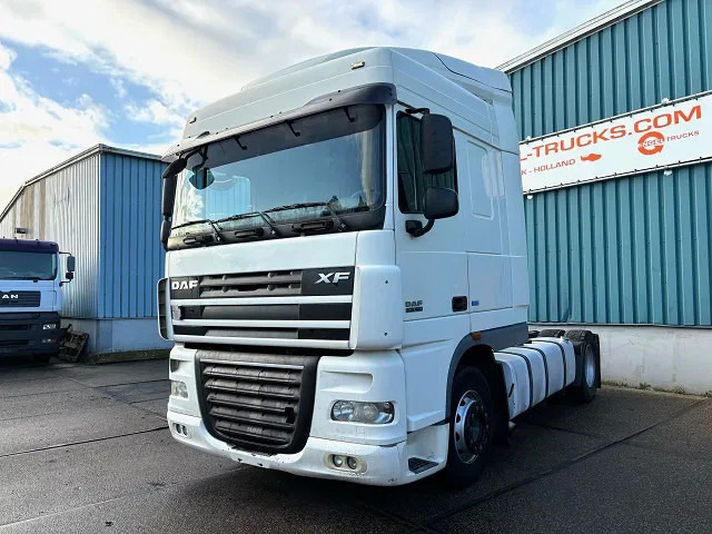 DAF XF 105.460 SPACECAB (ZF MANUAL GEARBOX / MX-BRAKE / 870+430 LITER TANK / EURO 5 EEV / AIRCONDITIONING / FRIDGE) - Tractor: foto 1 DAF XF 105.460 SPACECAB (ZF MANUAL GEARBOX / MX-BRAKE / 870+430 LITER TANK / EURO 5 EEV / AIRCONDITIONING / FRIDGE) - Tractor: foto 1