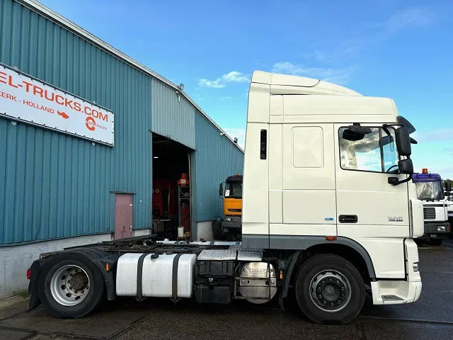 DAF XF 105.460 SPACECAB (ZF MANUAL GEARBOX / MX-BRAKE / 870+430 LITER TANK / EURO 5 EEV / AIRCONDITIONING / FRIDGE) - Tractor: foto 4 DAF XF 105.460 SPACECAB (ZF MANUAL GEARBOX / MX-BRAKE / 870+430 LITER TANK / EURO 5 EEV / AIRCONDITIONING / FRIDGE) - Tractor: foto 4