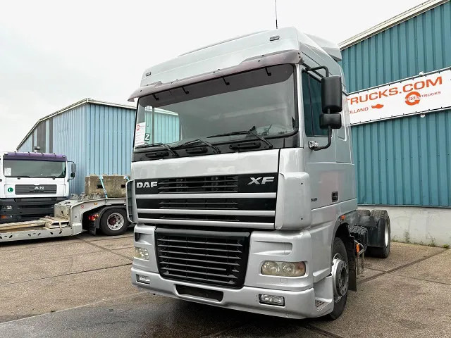 DAF XF 95.430 SPACECAB 4x2 (EURO 4 / ZF16 MANUAL GEARBOX / AIRCONDITIONING) - Tractor: foto 1 DAF XF 95.430 SPACECAB 4x2 (EURO 4 / ZF16 MANUAL GEARBOX / AIRCONDITIONING) - Tractor: foto 1