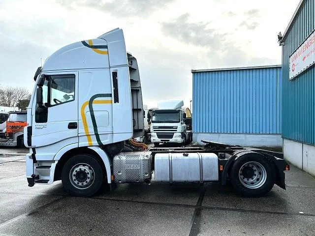 Iveco Stralis 440.42 /TP HIGH-WAY (EURO 6 / AUTOMATIC GEARBOX / 2x TANK / FRIDGE / AIRCONDITIONING / ETC.) - Tractor: foto 5 Iveco Stralis 440.42 /TP HIGH-WAY (EURO 6 / AUTOMATIC GEARBOX / 2x TANK / FRIDGE / AIRCONDITIONING / ETC.) - Tractor: foto 5