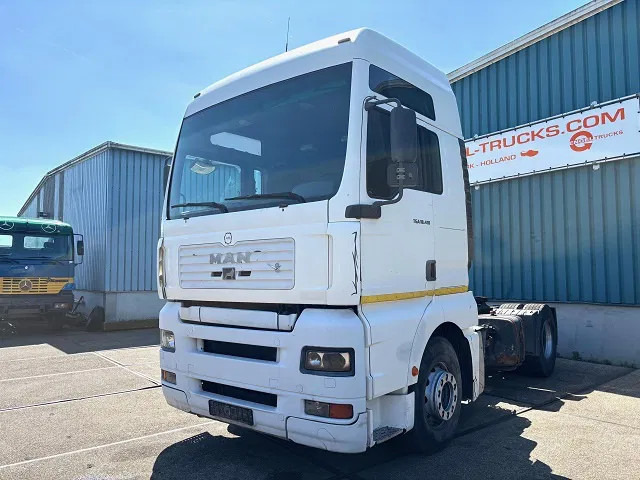 MAN TGA 18.410 FLS XXL (6-CILINDER HEADS / ZF16 MANUAL GEARBOX / ZF-INTARDER / HYDRAULIC KIT / P.T.O. / AIRCONDITIONING) - Tractor: foto 1 MAN TGA 18.410 FLS XXL (6-CILINDER HEADS / ZF16 MANUAL GEARBOX / ZF-INTARDER / HYDRAULIC KIT / P.T.O. / AIRCONDITIONING) - Tractor: foto 1