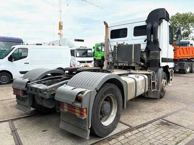 Mercedes-Benz Actros 1848 LS (MP1) 4x2 TRACTOR (EPS WITH CLUTCH / RUDUCTION AXLE / HYDRAULIC KIT / AIRCONDITIONING / ETC) - Tractor: foto 3 Mercedes-Benz Actros 1848 LS (MP1) 4x2 TRACTOR (EPS WITH CLUTCH / RUDUCTION AXLE / HYDRAULIC KIT / AIRCONDITIONING / ETC) - Tractor: foto 3