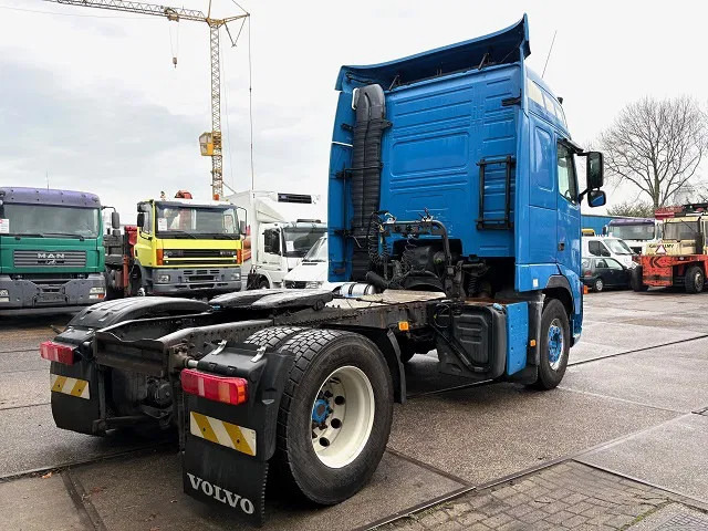 Volvo FH 400 GLOBETROTTER (VIN: 7B446149 / I-SHIFT / ADR-VLG / AIRCONDITIONING / COMPLETE SPOILERSET ON CABIN) - Tractor: foto 3 Volvo FH 400 GLOBETROTTER (VIN: 7B446149 / I-SHIFT / ADR-VLG / AIRCONDITIONING / COMPLETE SPOILERSET ON CABIN) - Tractor: foto 3