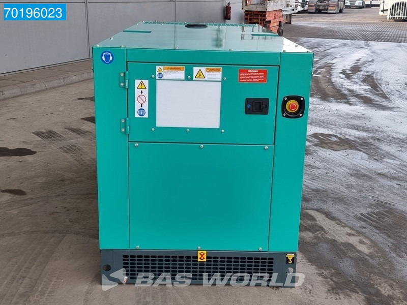 Cummins AG3-50C 50 KVA - NEW UNUSED - GENERATOR - Gerador elétrico: foto 3 Cummins AG3-50C 50 KVA - NEW UNUSED - GENERATOR - Gerador elétrico: foto 3