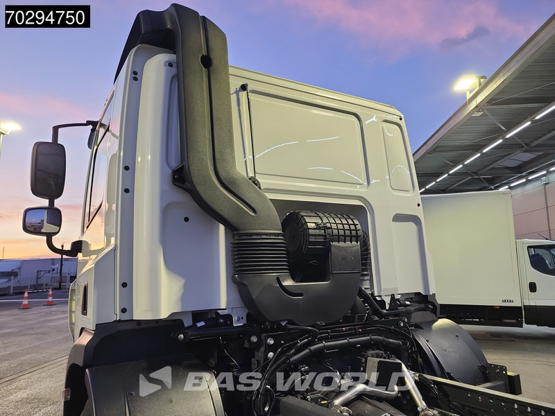 DAF CF 300 6X2 NEW chassis Lift/Steering Axle ACC Retarder Euro 6 - Caminhão chassi: foto 5 DAF CF 300 6X2 NEW chassis Lift/Steering Axle ACC Retarder Euro 6 - Caminhão chassi: foto 5