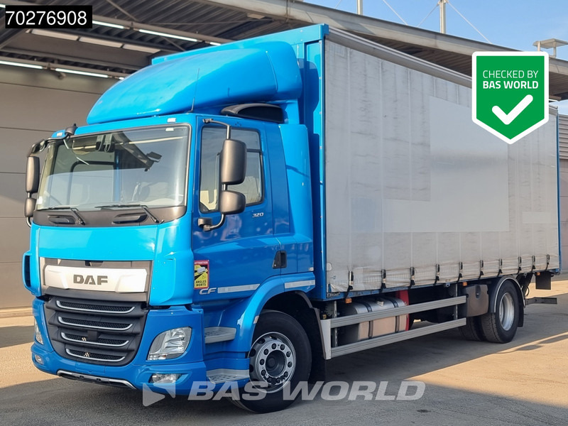 DAF CF 320 4X2 2.500 Kgs Tailgate Euro 6 ACC - Caminhão com lona: foto 1 DAF CF 320 4X2 2.500 Kgs Tailgate Euro 6 ACC - Caminhão com lona: foto 1