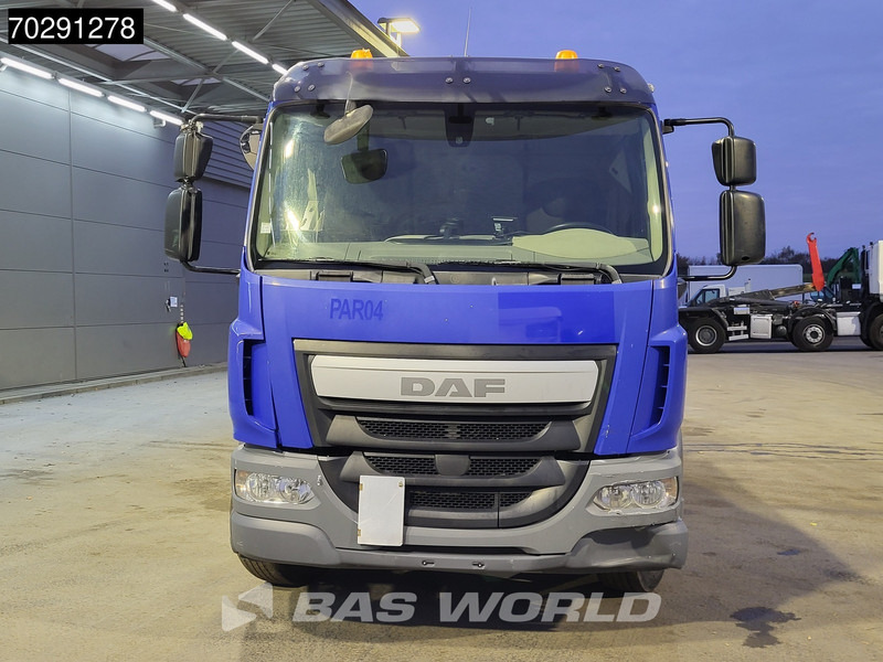 Camião de caixa aberta/ Plataforma, Caminhão grua DAF LF 260 LF 4X2 Hiab 111 B-2 HIDUO Crane Kran Remote control Automatic ACC Euro 6: foto 10