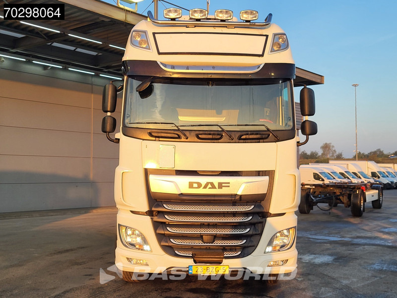DAF XF 450 XF 6X2 NL-Truck Combi Retarder 2xTanks Lift-axle Standairco ACC Euro 6 - Caminhão transportador de contêineres/ Caixa móvel: foto 5 DAF XF 450 XF 6X2 NL-Truck Combi Retarder 2xTanks Lift-axle Standairco ACC Euro 6 - Caminhão transportador de contêineres/ Caixa móvel: foto 5