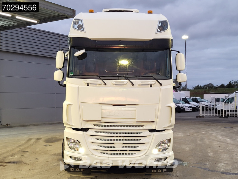 DAF XF 460 6X2 2000kg Ladebordwand Retarder Lift-Steering Axle Euro 6 - Caminhão furgão: foto 5 DAF XF 460 6X2 2000kg Ladebordwand Retarder Lift-Steering Axle Euro 6 - Caminhão furgão: foto 5