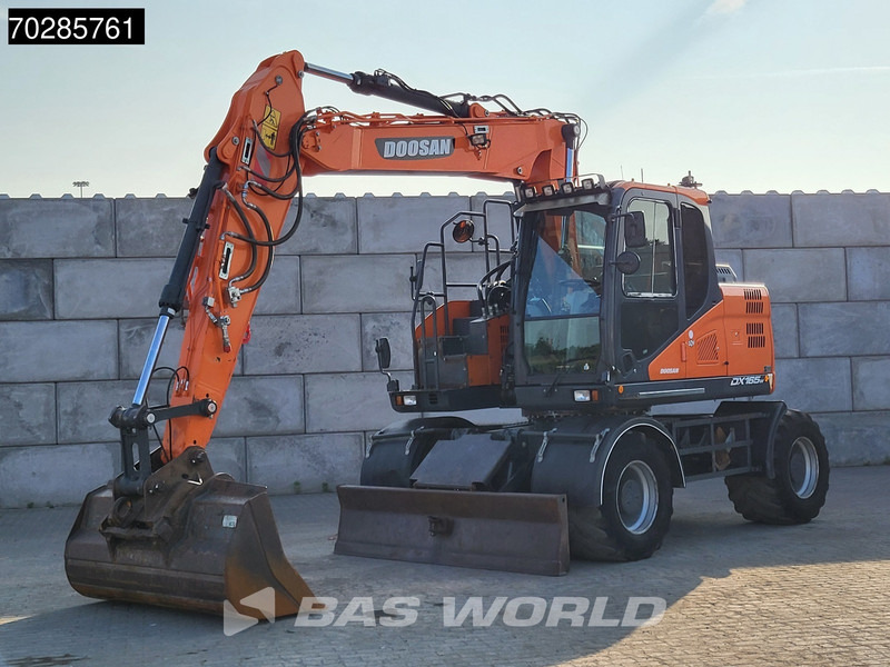 Doosan DX165W-5 DUTCH MACHINE - Escavadeira de rodas: foto 2 Doosan DX165W-5 DUTCH MACHINE - Escavadeira de rodas: foto 2