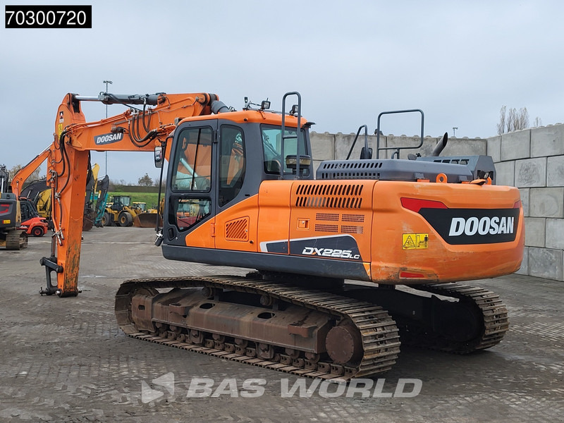 Doosan DX225 LC-5 - Escavadora de rastos: foto 2 Doosan DX225 LC-5 - Escavadora de rastos: foto 2