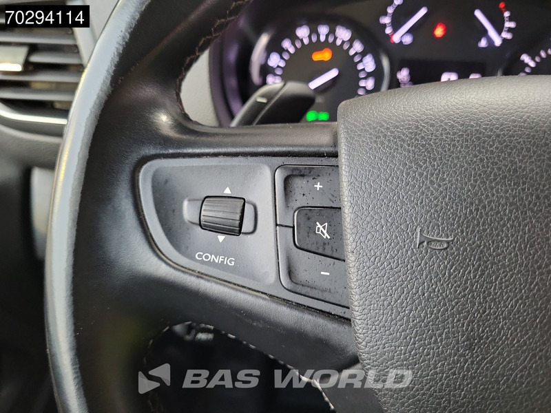 Locação de Fiat Scudo 145pk Automaat L3H1 Airco Cruise Camera Parkeersensoren Euro6 L3 6m3 A/C Cruise control Fiat Scudo 145pk Automaat L3H1 Airco Cruise Camera Parkeersensoren Euro6 L3 6m3 A/C Cruise control: foto 18 Locação de Fiat Scudo 145pk Automaat L3H1 Airco Cruise Camera Parkeersensoren Euro6 L3 6m3 A/C Cruise control Fiat Scudo 145pk Automaat L3H1 Airco Cruise Camera Parkeersensoren Euro6 L3 6m3 A/C Cruise control: foto 18