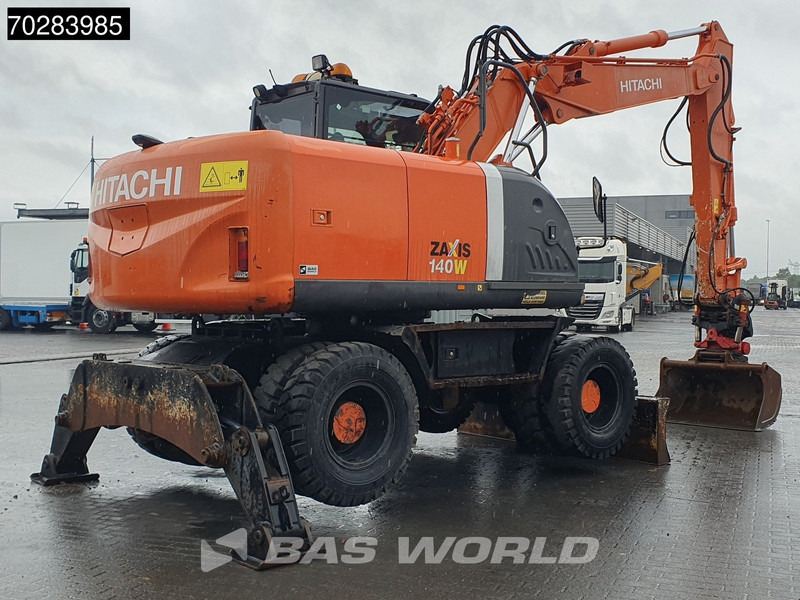 Hitachi ZX140W -3 OUTRIGGERS - ROTOTILT - Escavadeira de rodas: foto 5 Hitachi ZX140W -3 OUTRIGGERS - ROTOTILT - Escavadeira de rodas: foto 5