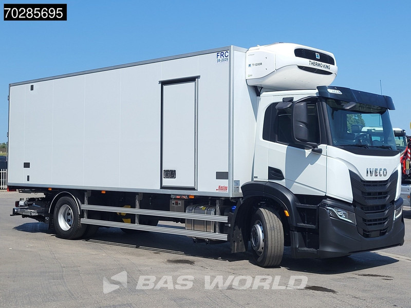Iveco S-Way 400 4X2 NEW! 19t Thermo King T-1200 ATP Automatic 2000kg Ladebordwand Euro 6 - Caminhão frigorífico: foto 3 Iveco S-Way 400 4X2 NEW! 19t Thermo King T-1200 ATP Automatic 2000kg Ladebordwand Euro 6 - Caminhão frigorífico: foto 3