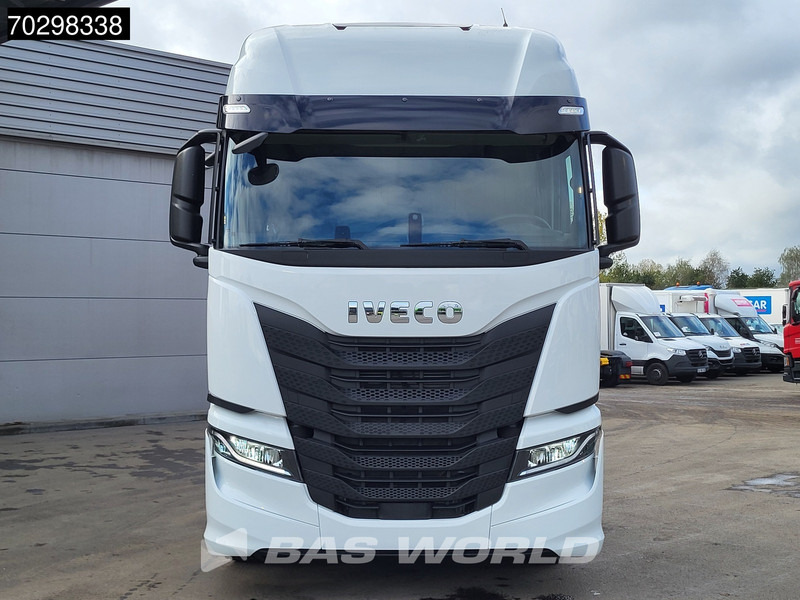 Locação de Iveco S-Way 460 4X2 NEW !! BDF Automatic Full air ACC Led Euro 6 Iveco S-Way 460 4X2 NEW !! BDF Automatic Full air ACC Led Euro 6: foto 6 Locação de Iveco S-Way 460 4X2 NEW !! BDF Automatic Full air ACC Led Euro 6 Iveco S-Way 460 4X2 NEW !! BDF Automatic Full air ACC Led Euro 6: foto 6