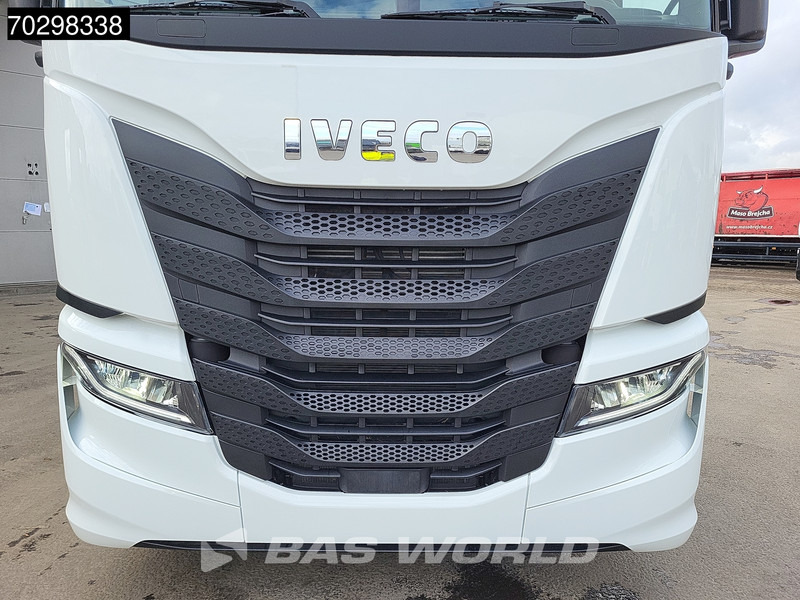 Locação de Iveco S-Way 460 4X2 NEW !! BDF Automatic Full air ACC Led Euro 6 Iveco S-Way 460 4X2 NEW !! BDF Automatic Full air ACC Led Euro 6: foto 8 Locação de Iveco S-Way 460 4X2 NEW !! BDF Automatic Full air ACC Led Euro 6 Iveco S-Way 460 4X2 NEW !! BDF Automatic Full air ACC Led Euro 6: foto 8