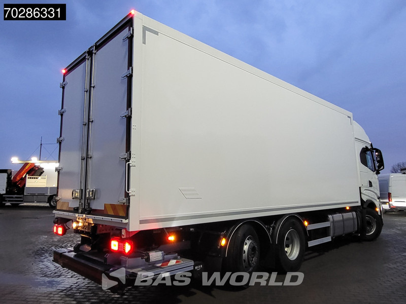 Iveco S-Way 490 6X2 2000kg Ladebordwand Lift/Steering Axle Automatic Navi ACC Euro 6 - Caminhão furgão: foto 5 Iveco S-Way 490 6X2 2000kg Ladebordwand Lift/Steering Axle Automatic Navi ACC Euro 6 - Caminhão furgão: foto 5