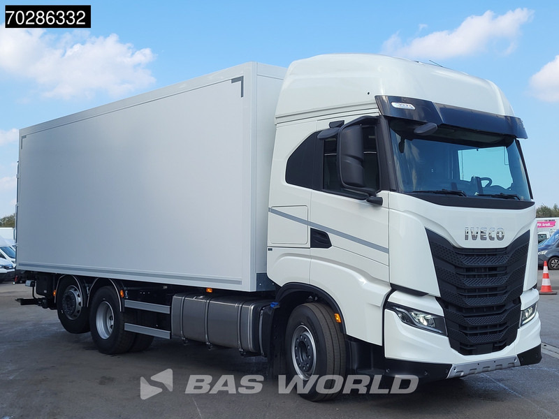Iveco S-Way 490 6X2 NEW! 2000kg Ladebordwand Retarder Lift+Steering-Axle Navi LED - Caminhão furgão: foto 3 Iveco S-Way 490 6X2 NEW! 2000kg Ladebordwand Retarder Lift+Steering-Axle Navi LED - Caminhão furgão: foto 3
