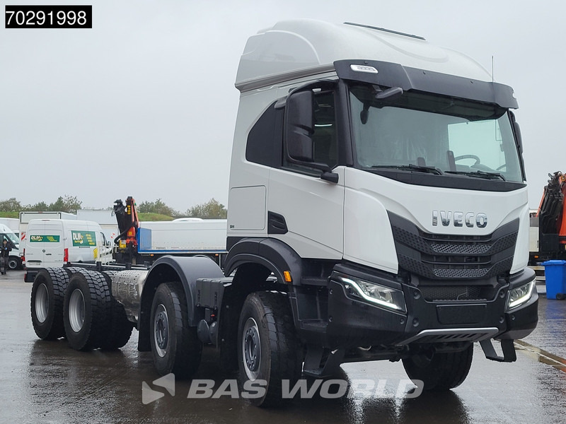 Iveco T-Way 510 8X4 NEW! Retarder Steelsuspension Big-Axle LED Euro 6 - Caminhão chassi: foto 3 Iveco T-Way 510 8X4 NEW! Retarder Steelsuspension Big-Axle LED Euro 6 - Caminhão chassi: foto 3