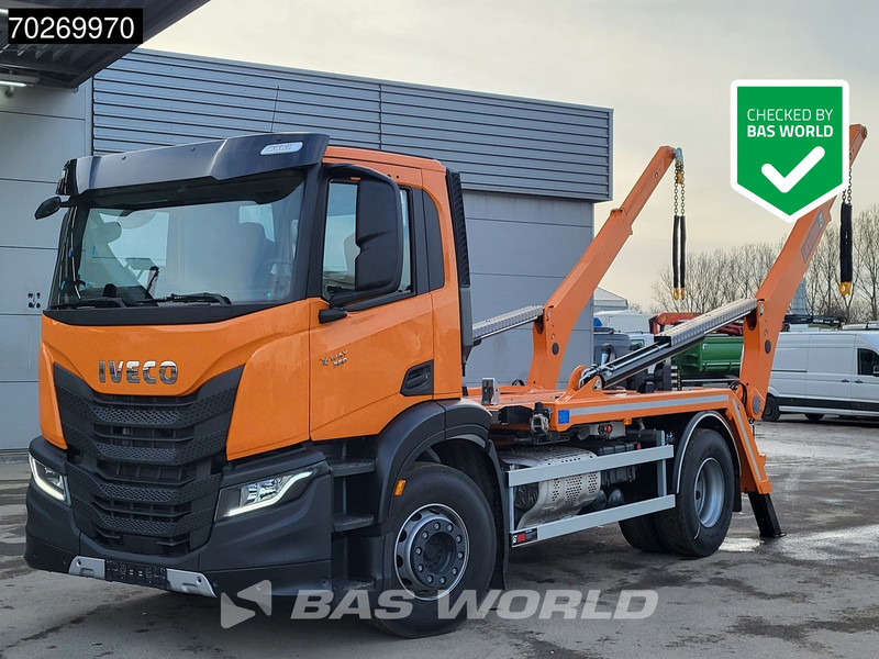 Iveco X-Way 360 4X2 NEW! HIAB 12tons skiploader Automatic Euro 6 - Caminhão multibenne: foto 1 Iveco X-Way 360 4X2 NEW! HIAB 12tons skiploader Automatic Euro 6 - Caminhão multibenne: foto 1