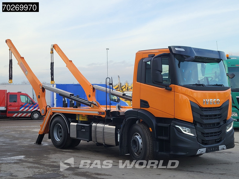 Iveco X-Way 360 4X2 NEW! HIAB 12tons skiploader Automatic Euro 6 - Caminhão multibenne: foto 3 Iveco X-Way 360 4X2 NEW! HIAB 12tons skiploader Automatic Euro 6 - Caminhão multibenne: foto 3