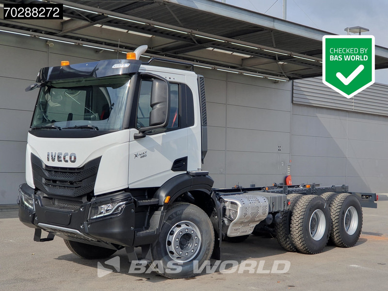 Iveco X-Way 460 6X4 New! Retarder steelsuspension Big-Axle Automatic Navi Euro 6 - Caminhão chassi: foto 1 Iveco X-Way 460 6X4 New! Retarder steelsuspension Big-Axle Automatic Navi Euro 6 - Caminhão chassi: foto 1