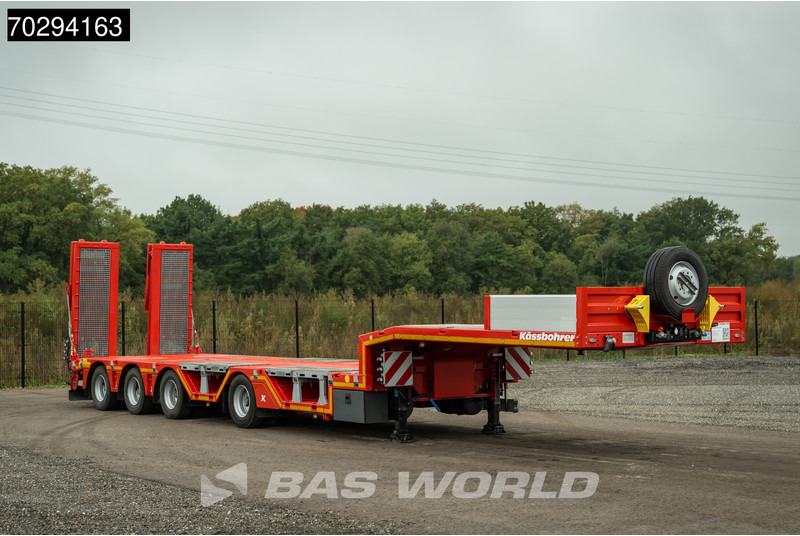 Kässbohrer LB4E 4 axles Hydr. Ramps 620cm-Extendable Lift+ 2x Steering Axle - Semireboque baixa: foto 3 Kässbohrer LB4E 4 axles Hydr. Ramps 620cm-Extendable Lift+ 2x Steering Axle - Semireboque baixa: foto 3