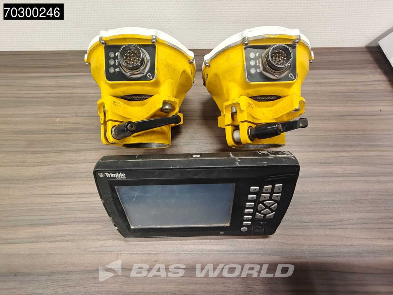 Komatsu PC210 LC-10 Trimble GPS + Rototilt - Escavadora de rastos: foto 2 Komatsu PC210 LC-10 Trimble GPS + Rototilt - Escavadora de rastos: foto 2