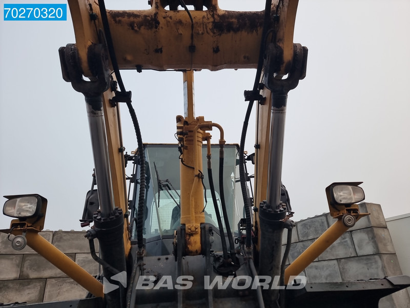 Carregadeira de rodas Komatsu WA380-6: foto 10
