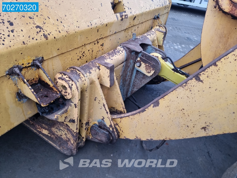 Carregadeira de rodas Komatsu WA380-6: foto 15