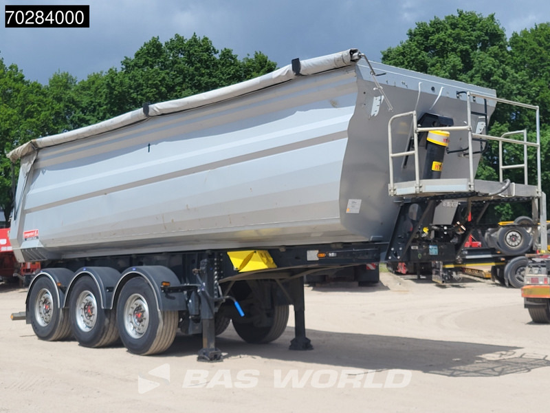 Langendorf NW3 3 axles Steel Tipper Liftachse - Semireboque basculante: foto 5 Langendorf NW3 3 axles Steel Tipper Liftachse - Semireboque basculante: foto 5