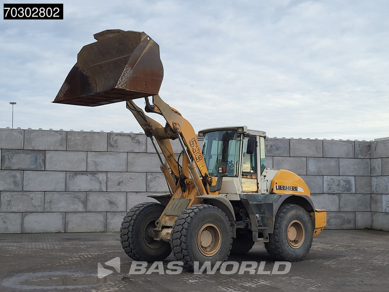 Liebherr L538 L538 - Carregadeira de rodas: foto 2 Liebherr L538 L538 - Carregadeira de rodas: foto 2
