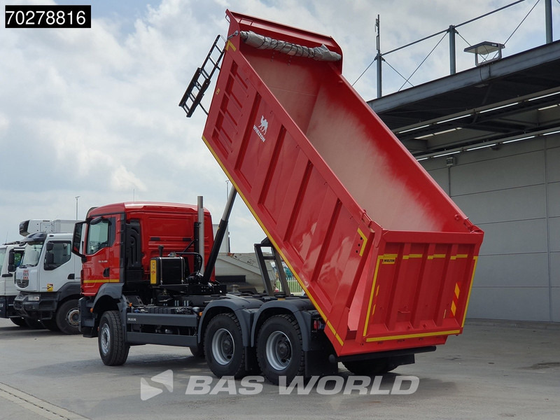 MAN TGS 33.400 6X4 NEW! 16m3 Wielton tipper Manual Body heating Big-Axle Euro 5 - Caminhão basculante: foto 2 MAN TGS 33.400 6X4 NEW! 16m3 Wielton tipper Manual Body heating Big-Axle Euro 5 - Caminhão basculante: foto 2