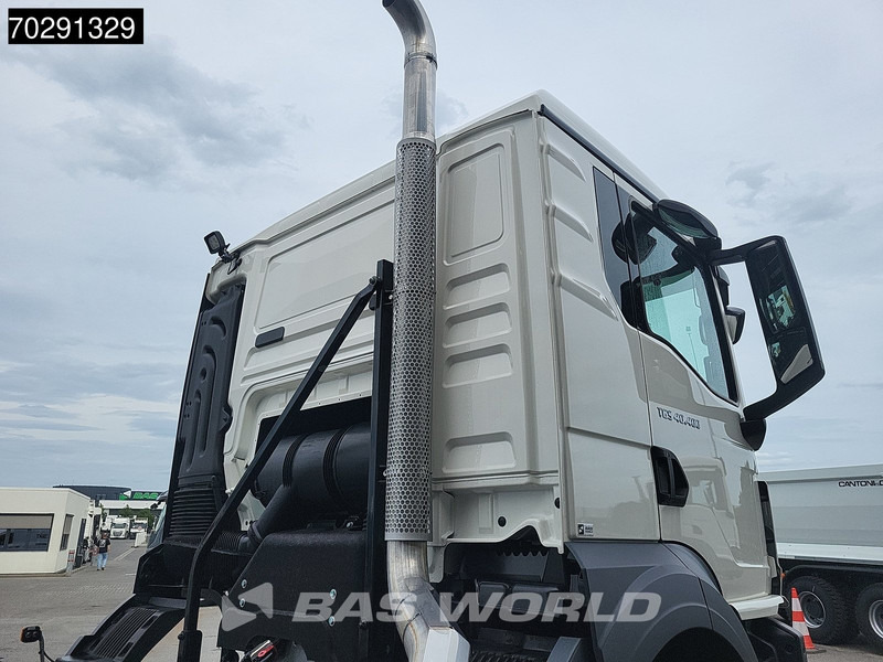 MAN TGS 40.400 6X4 NEW 6x4 chassis PTO Preparation Steelsuspension Big-Axle Automatic Euro 2 - Caminhão chassi: foto 3 MAN TGS 40.400 6X4 NEW 6x4 chassis PTO Preparation Steelsuspension Big-Axle Automatic Euro 2 - Caminhão chassi: foto 3