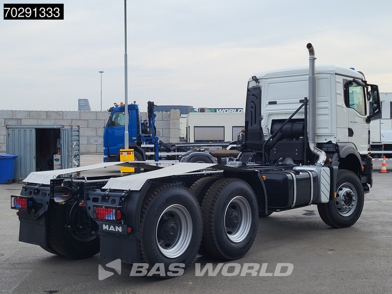 MAN TGS 40.400 6X4 NEW 6x4 chassis PTO Preparation Steelsuspension Big-Axle Automatic Euro 2 - Caminhão chassi: foto 5 MAN TGS 40.400 6X4 NEW 6x4 chassis PTO Preparation Steelsuspension Big-Axle Automatic Euro 2 - Caminhão chassi: foto 5