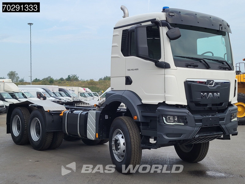 MAN TGS 40.400 6X4 NEW 6x4 chassis PTO Preparation Steelsuspension Big-Axle Automatic Euro 2 - Caminhão chassi: foto 3 MAN TGS 40.400 6X4 NEW 6x4 chassis PTO Preparation Steelsuspension Big-Axle Automatic Euro 2 - Caminhão chassi: foto 3