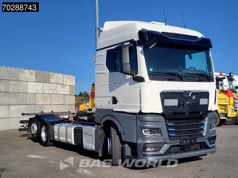 MAN TGX 26.470 6X2 BDF Retarder Lift-Axle LED Standairco Automatic Euro 6 - Caminhão transportador de contêineres/ Caixa móvel: foto 3 MAN TGX 26.470 6X2 BDF Retarder Lift-Axle LED Standairco Automatic Euro 6 - Caminhão transportador de contêineres/ Caixa móvel: foto 3