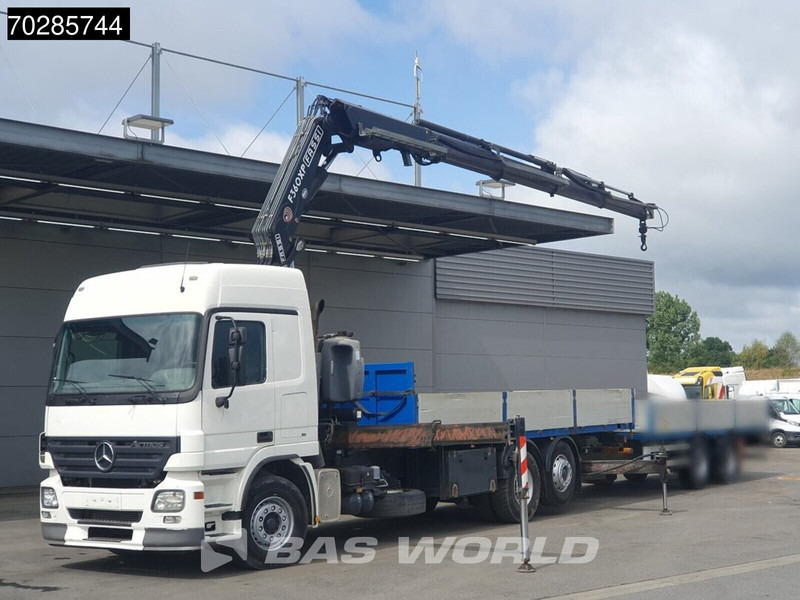 Mercedes-Benz Actros 2532 6X2 Fassi F330D3 Crane Kran Lift+steering Axle 3-Pedals Euro 3 - Camião de caixa aberta/ Plataforma, Caminhão grua: foto 5 Mercedes-Benz Actros 2532 6X2 Fassi F330D3 Crane Kran Lift+steering Axle 3-Pedals Euro 3 - Camião de caixa aberta/ Plataforma, Caminhão grua: foto 5