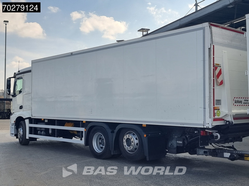 Mercedes-Benz Actros 2543 6X2 Lift+steering Axle Retarder ACC Navi Ladebordwand Euro 6 - Caminhão frigorífico: foto 2 Mercedes-Benz Actros 2543 6X2 Lift+steering Axle Retarder ACC Navi Ladebordwand Euro 6 - Caminhão frigorífico: foto 2