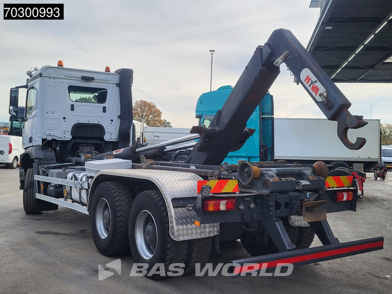 Mercedes-Benz Arocs 3342 6X4 HYVA 26-62-S Hooklift Big-Axle Automatic Euro 6 - Caminhão polibenne: foto 2 Mercedes-Benz Arocs 3342 6X4 HYVA 26-62-S Hooklift Big-Axle Automatic Euro 6 - Caminhão polibenne: foto 2