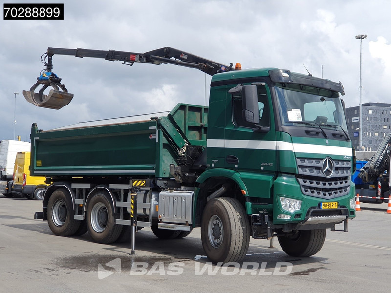 Mercedes-Benz Arocs 3342 Arocs 6X6 NL-Truck HMF 1643 Z-Crane Kran Steering Axle Big-Axle Euro 6 - Caminhão basculante, Caminhão grua: foto 3 Mercedes-Benz Arocs 3342 Arocs 6X6 NL-Truck HMF 1643 Z-Crane Kran Steering Axle Big-Axle Euro 6 - Caminhão basculante, Caminhão grua: foto 3