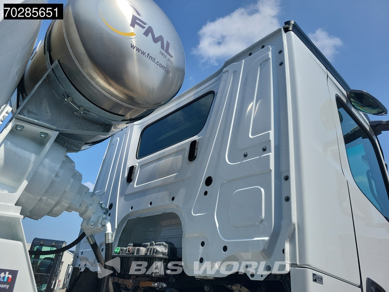 Mercedes-Benz Arocs 3743 8X4 10m3 Mixer BigAxle Hydrauliek Euro 6 Nieuw! - Caminhão betoneira: foto 5 Mercedes-Benz Arocs 3743 8X4 10m3 Mixer BigAxle Hydrauliek Euro 6 Nieuw! - Caminhão betoneira: foto 5