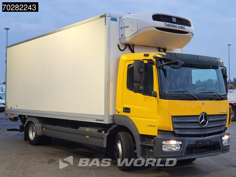 Mercedes-Benz Atego 1324 Atego 4X2 13.5tonner Thermo-King T-1200R 1500kg Ladebordwand Euro 6 - Caminhão frigorífico: foto 3 Mercedes-Benz Atego 1324 Atego 4X2 13.5tonner Thermo-King T-1200R 1500kg Ladebordwand Euro 6 - Caminhão frigorífico: foto 3