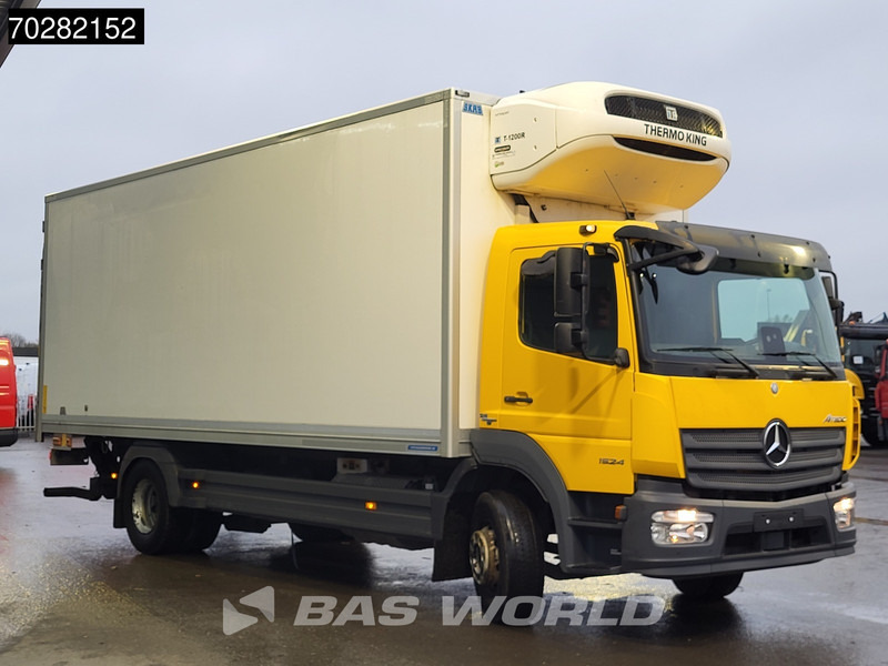 Mercedes-Benz Atego 1524 Atego 4X2 15tonner Thermo King T-1200R 1500kg Ladebordwand Euro 6 - Caminhão frigorífico: foto 3 Mercedes-Benz Atego 1524 Atego 4X2 15tonner Thermo King T-1200R 1500kg Ladebordwand Euro 6 - Caminhão frigorífico: foto 3