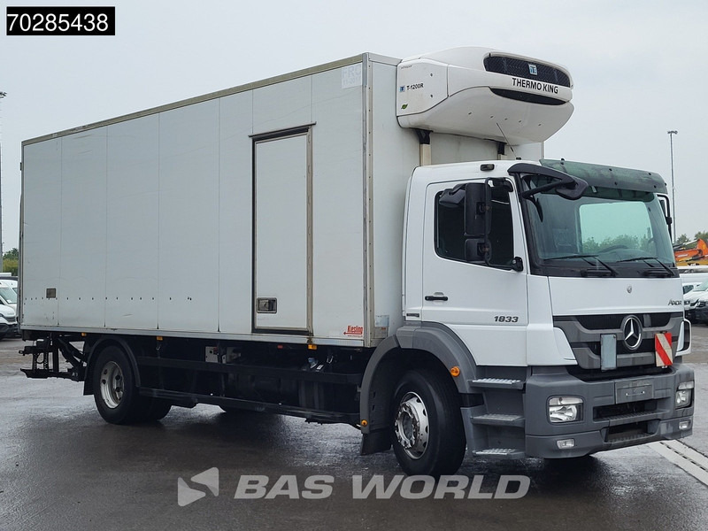 Mercedes-Benz Axor 1833 4X2 Thermo-King T-1200R Manual 2000kg Ladebordwand Euro 5 - Caminhão frigorífico: foto 3 Mercedes-Benz Axor 1833 4X2 Thermo-King T-1200R Manual 2000kg Ladebordwand Euro 5 - Caminhão frigorífico: foto 3