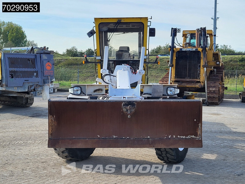 Motoniveladora O & K F106 ENGINE PROBLEMS - NOT DRIVABLE: foto 8