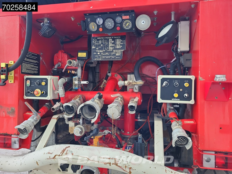 Carro de bombeiro Renault CCFS 6000 4X4 Renault Thomas Sides 6000 Ltr 4x4 Euro 5 Feuerwehr: foto 7 Carro de bombeiro Renault CCFS 6000 4X4 Renault Thomas Sides 6000 Ltr 4x4 Euro 5 Feuerwehr: foto 7