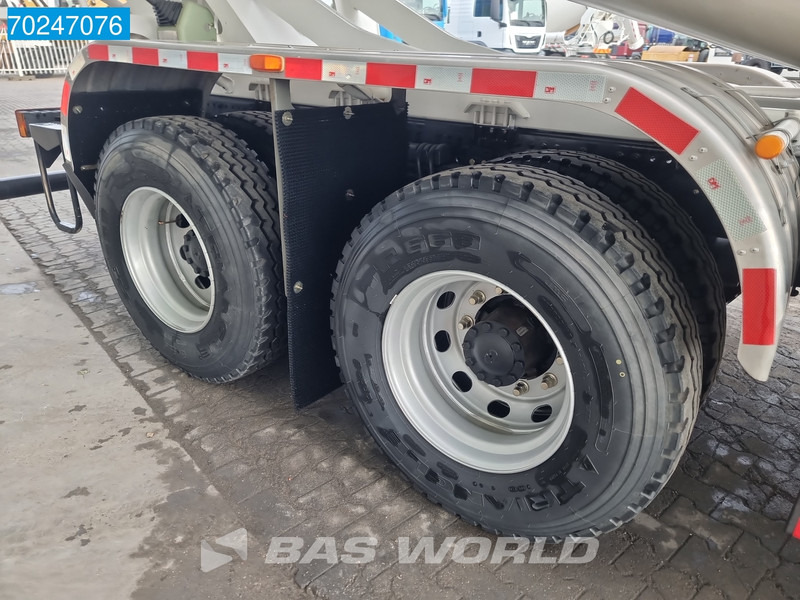 Caminhão betoneira nuevo SHACMAN 8x4 EURO 6 8X4 NEW! 8m3 Liebherr Mixer Big-Axle Steel Suspension: foto 14