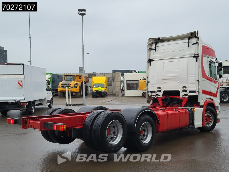 Scania R500 6X2 Chassis Retarder ACC Navi Liftachse Automatic Euro 6 - Caminhão chassi: foto 5 Scania R500 6X2 Chassis Retarder ACC Navi Liftachse Automatic Euro 6 - Caminhão chassi: foto 5