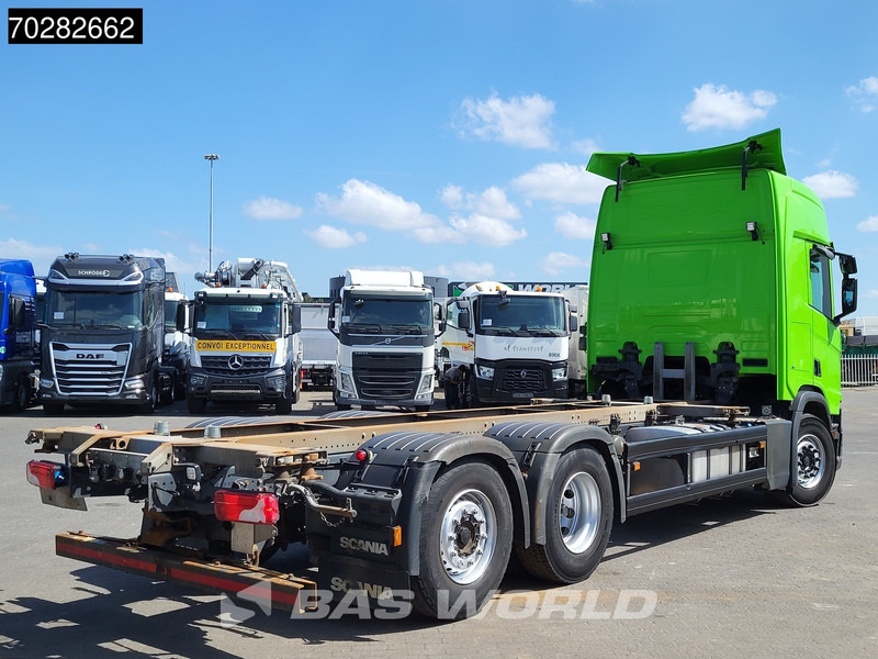 Scania R500 6X2 Retarder LED ACC Euro 6 - Caminhão transportador de contêineres/ Caixa móvel: foto 5 Scania R500 6X2 Retarder LED ACC Euro 6 - Caminhão transportador de contêineres/ Caixa móvel: foto 5
